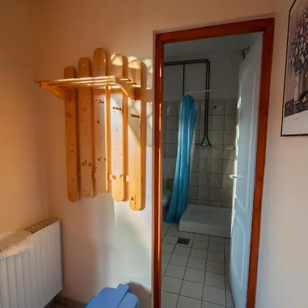 Bed & Breakfast Koberc Panzio, Udulohazak Es Etterem *