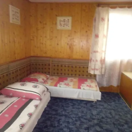 Bed & Breakfast Koberc Panzio, Udulohazak Es Etterem Bozsva