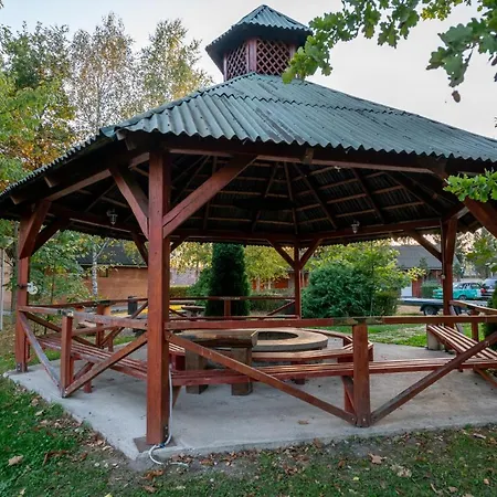 Koberc Panzio, Udulohazak Es Etterem Bed & Breakfast