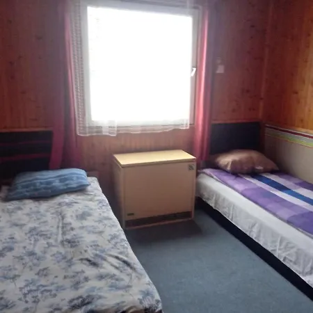 Bed & Breakfast Koberc Panzio, Udulohazak Es Etterem Bozsva