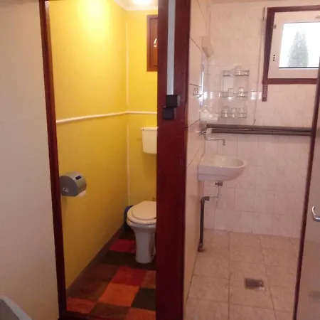 Koberc Panzio, Udulohazak Es Etterem Bed & Breakfast Bozsva