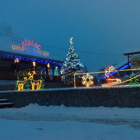 Bed & Breakfast Koberc Panzio, Udulohazak Es Etterem *